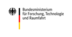 Das Bild zeigt das Logo des Bundesministeriums für Bildung und Forschung (BMBF) mit dem Text „GEFÖRDERT VOM“ darüber; das Logo besteht aus einem stilisierten Bundesadler sowie einem senkrechten Streifen in den Farben der deutschen Flagge – Schwarz, Rot und Gold.